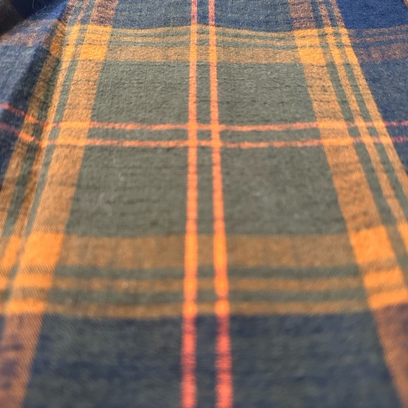 St John’s Bay Men’s Outdoors Button Up - Picture 2 of 5